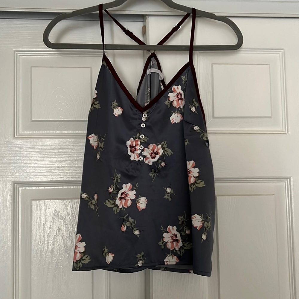 NWT Abercrombie floral tank top XS